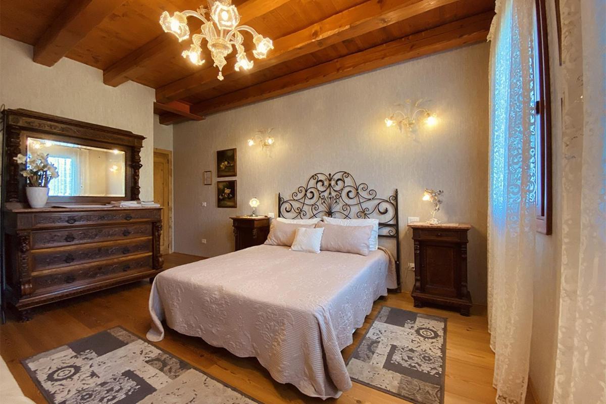 Bed and Breakfast Al Vecchio Fienile Сан-Мікеле-аль-Тальяменто Екстер'єр фото