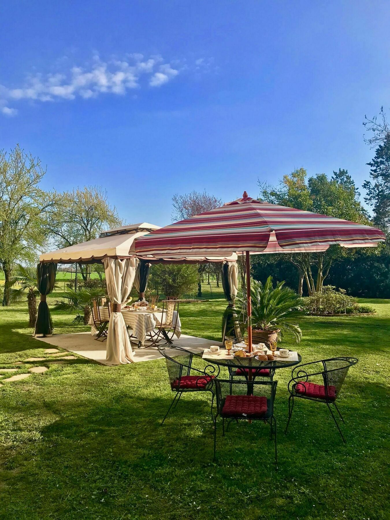 Bed and Breakfast Al Vecchio Fienile Сан-Мікеле-аль-Тальяменто Екстер'єр фото