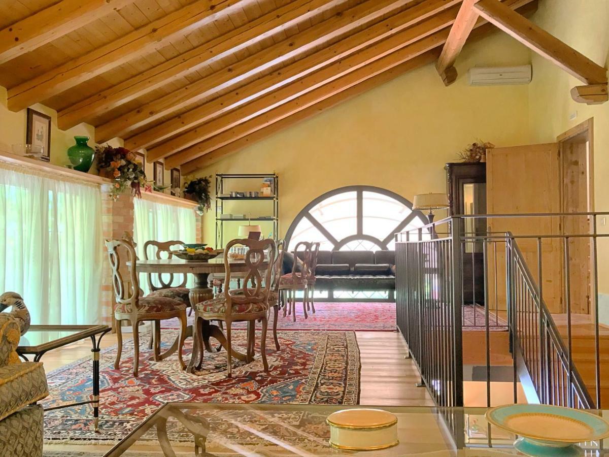 Bed and Breakfast Al Vecchio Fienile Сан-Мікеле-аль-Тальяменто Екстер'єр фото